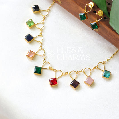 MULTICOLOR GLOSSY DROP NECKLACE SET