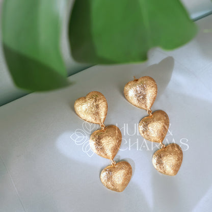 GOLDEN LUXE 3 HEART DANGLER EARRINGS