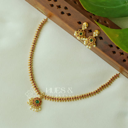 GOLDEN  RAGA SIMPLE NECKLACE SET