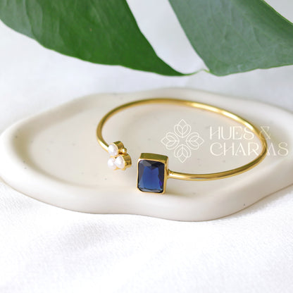 SQUARE GLOSSY STONE WITH PEARL BANGLE (COLOURS AVAILABLE)