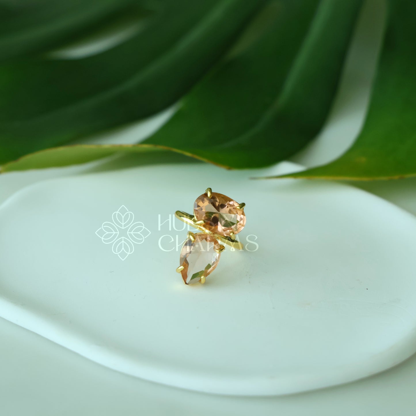 GLOSSY OVAL & TEARDROP ADJUSTABLE RING (COLOURS AVAILABLE)