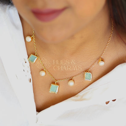 RAW STONE WITH PEARL DROPS NECKPIECE- GREEN AVENTURINE