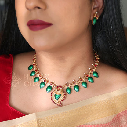 TRADITIONAL MOHINI PALAKKA NECKLACE SET