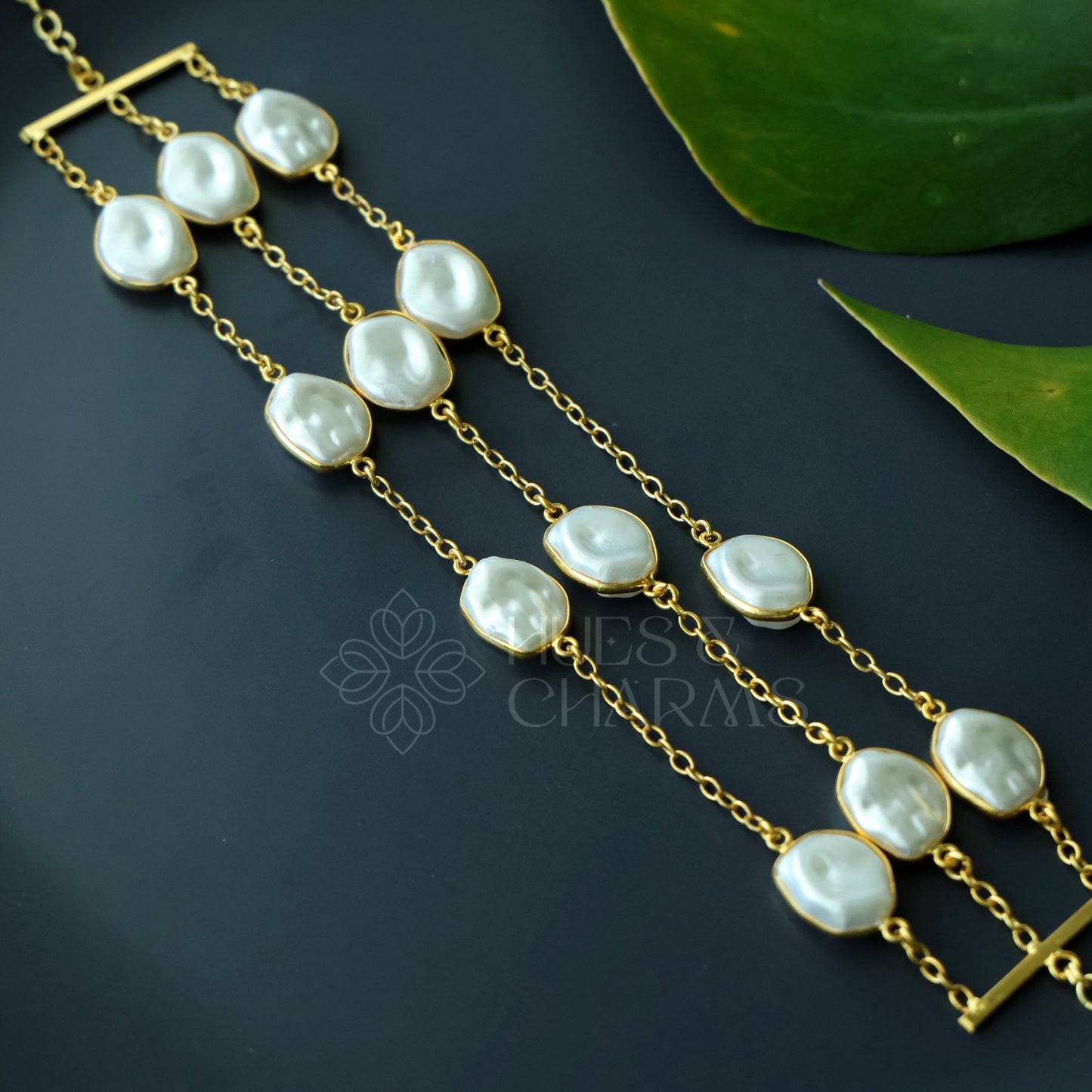 GOLDEN 3 LAYER CELESTE PEARL CHOKER