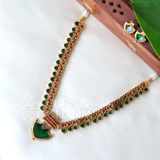 GOLDEN PALAKKA PALLAVI NECKLACE SET