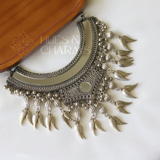 OXIDIZED STATEMENT NECKPIECE