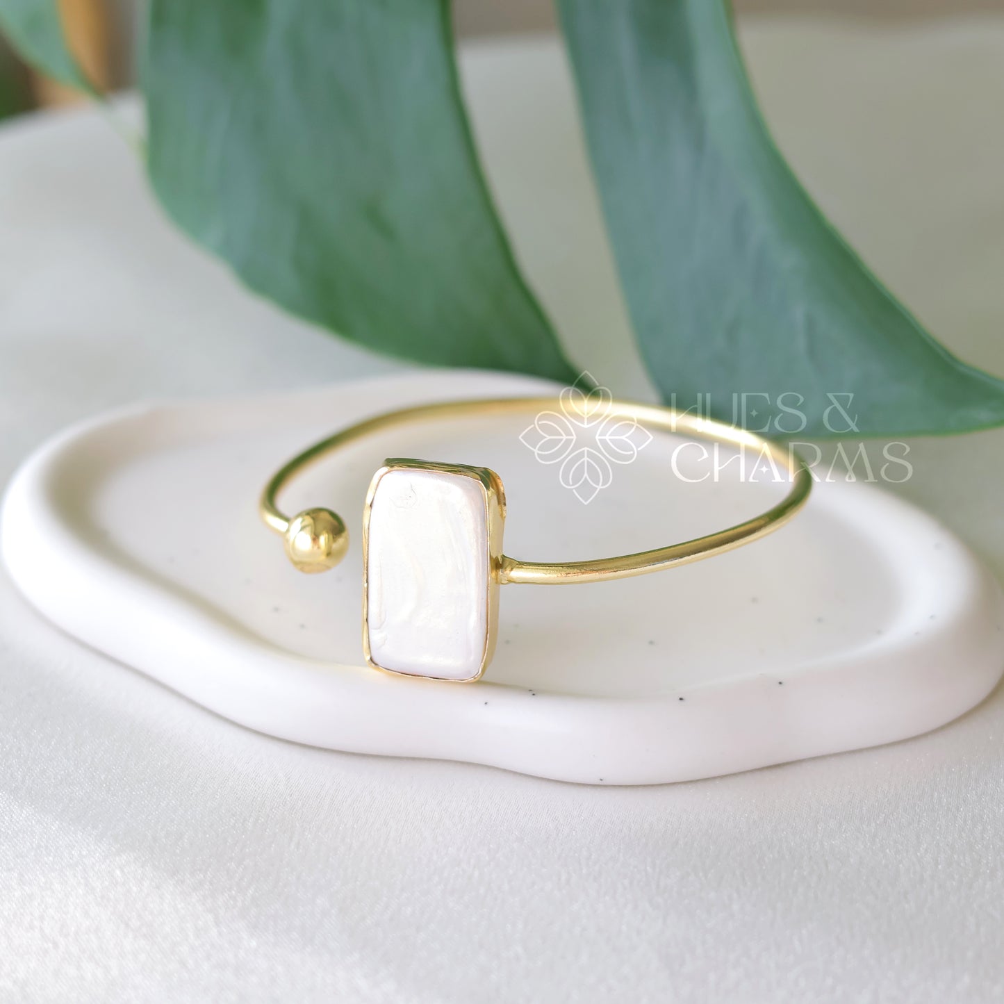 Golden MOP Rectangle Bangle