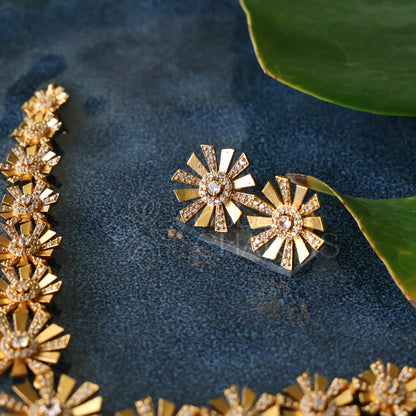 GOLDEN LUMIERE BLOOM AD NECKLACE SET