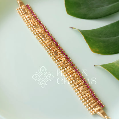 TRADITIONAL STATEMENT ELAKKATHALI NECKLACE SET| GOLD PLATED