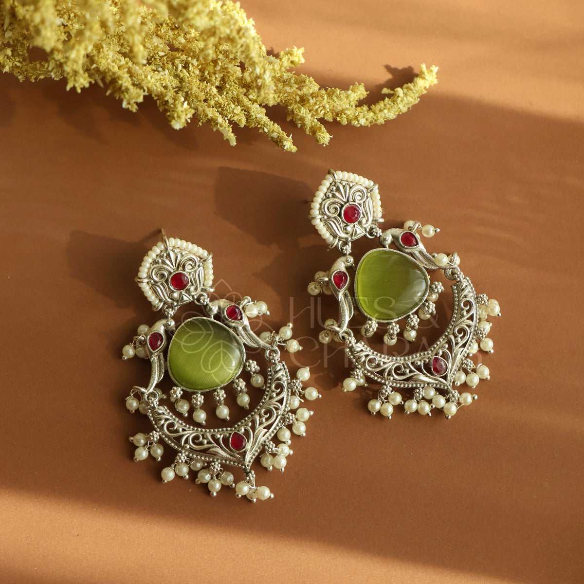 OXIDIZED PALLAVI EARRINGS WITH PEARL
