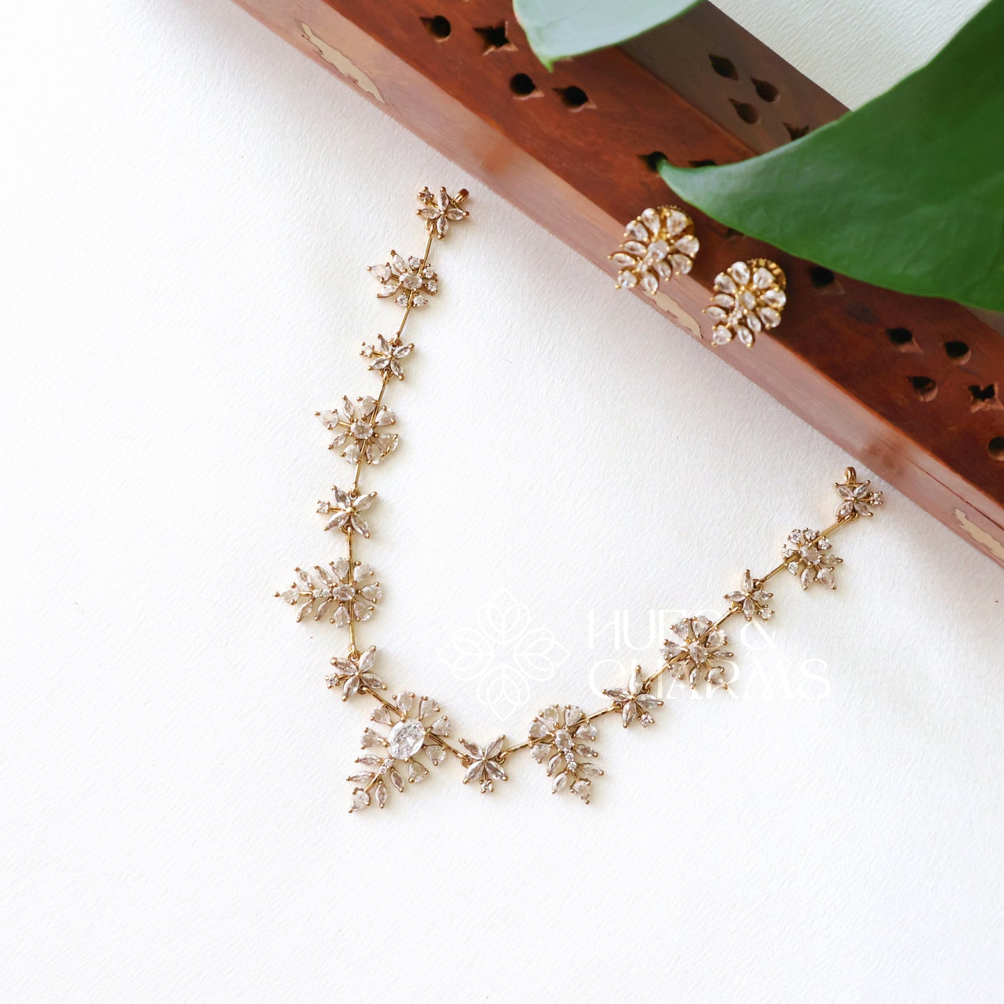 FLORAL AD NECKLACE SET