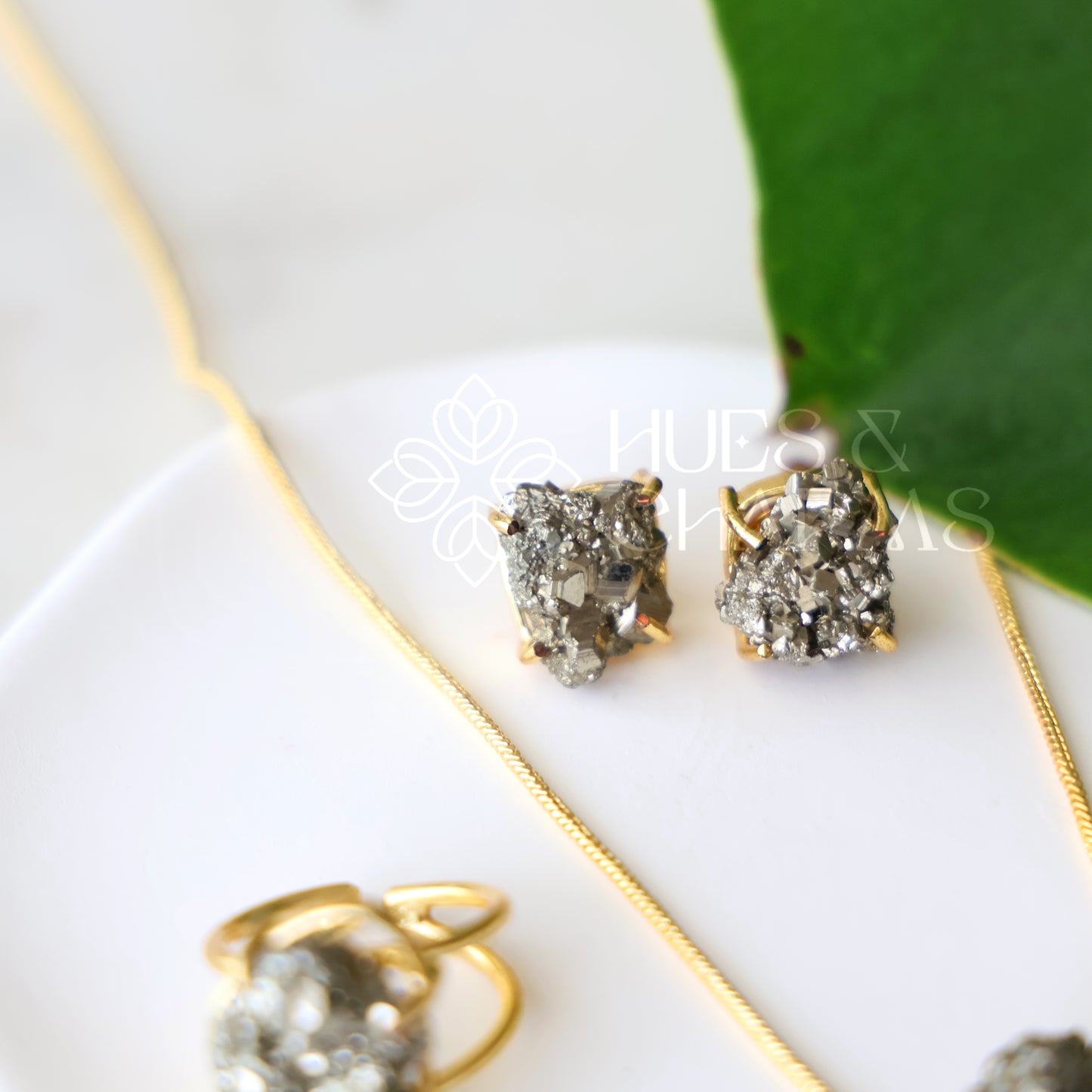 GOLDEN RAW PYRITE LUXE SET