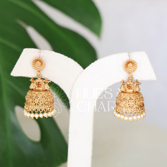 GOLDEN TRADITIONAL JHUMKA WITH PEARLS