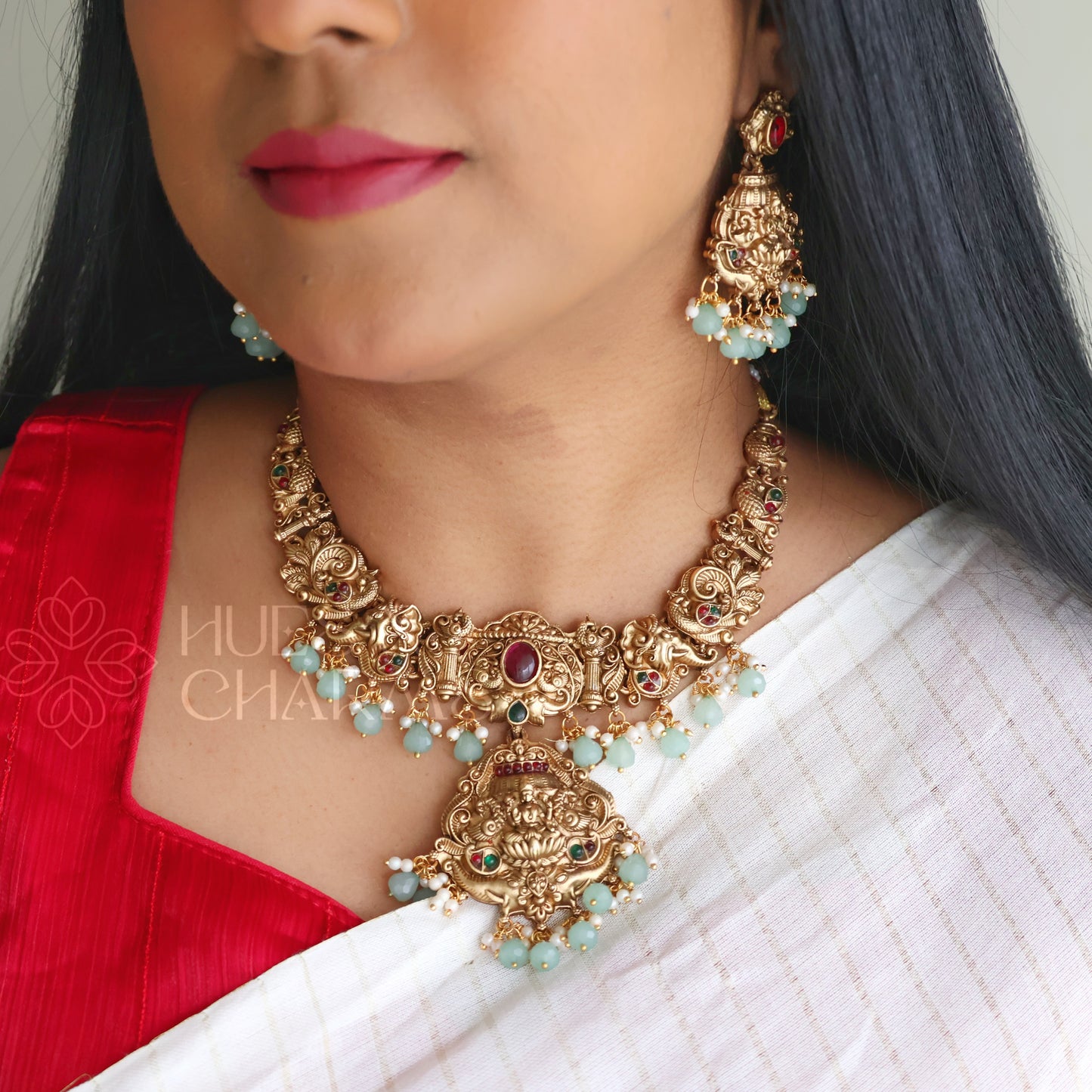 TRADITIONAL LAKSHMI NECKLACE SET
