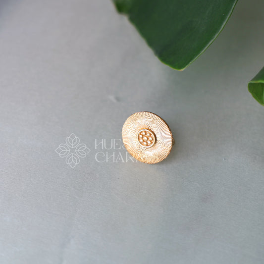 GOLDEN FLORAL BLOOM ADJUSTABLE RING