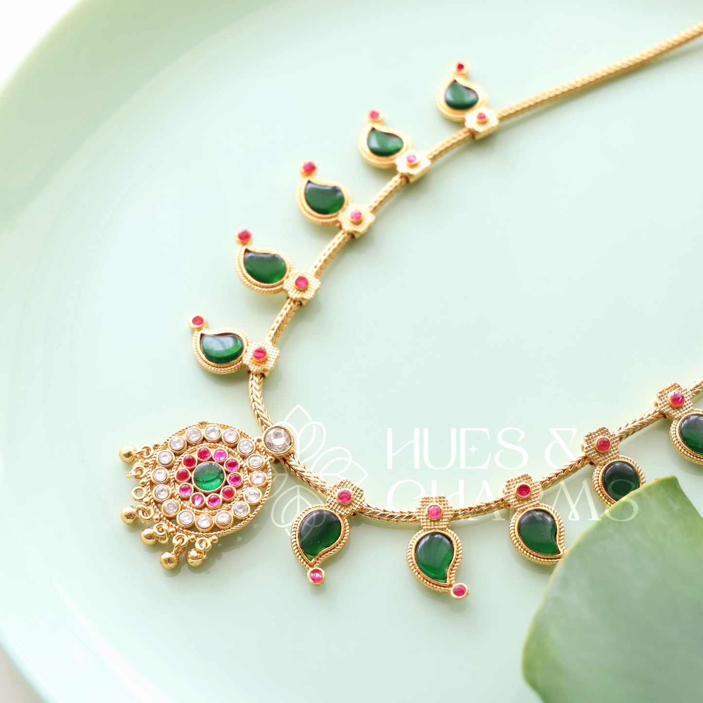 TRADITIONAL STATEMENT MANGO NECKLACE SET| GOLD PLATED
