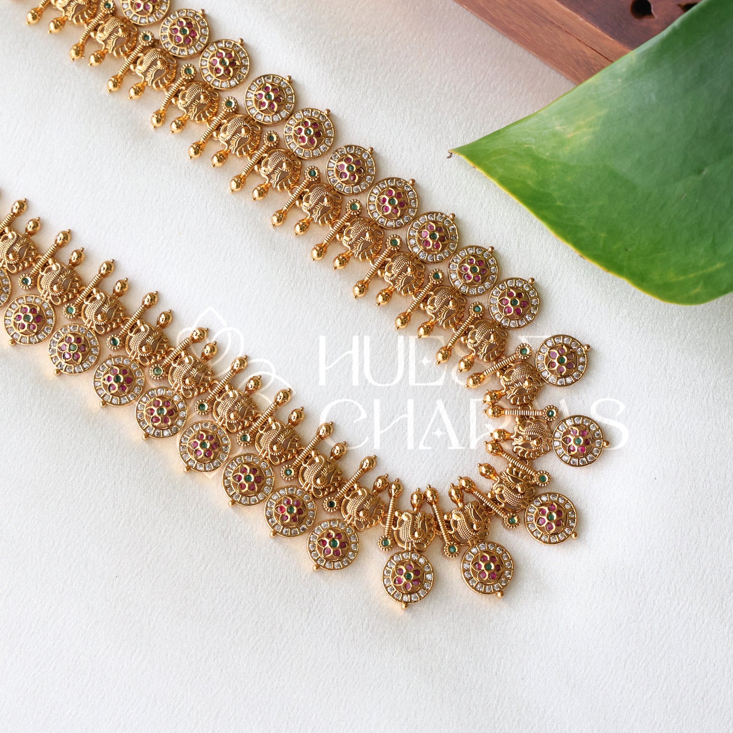 TRADITIONAL GOLDEN SUVARNA MAYURI
HARAM SET | PREMIUM JEWELLERY