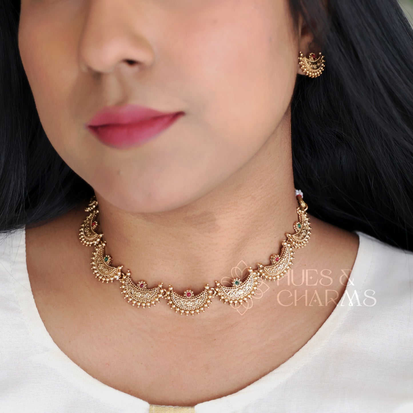 TRADITIONAL DIYA NECKLACE SET (COLOURS AVAILABLE)