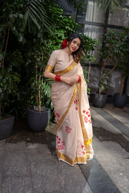 KERALA KASAVU POOMARAM SAREE