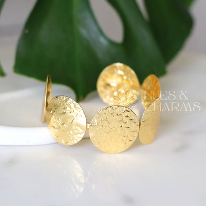 GOLDEN HAMMERED COIN HAND CUFF