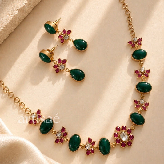 ÉLORA NATURAL STONE CHOKER SET - GREEN ONYX