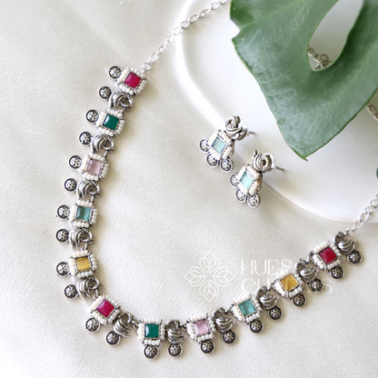 OXIDIZED GLOSSY NECKLACE SET WITH BEADS (Colours available )