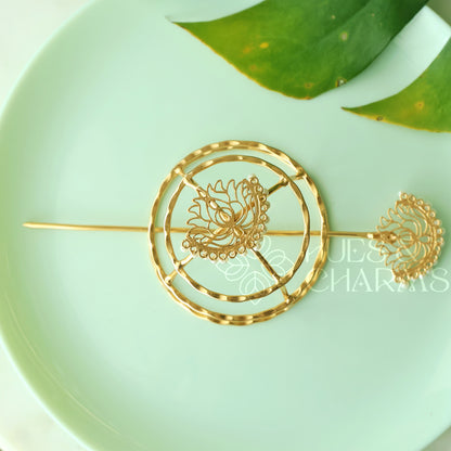 GOLDEN LOTUS HAIR BUN CAGE