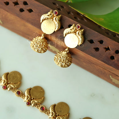 GOLDEN  SWARNA LAKSHMI MAYURA HAARAM SET