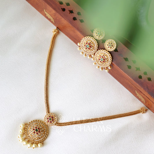 GOLDEN PUSHPA ATTIGAI NECKLACE SET