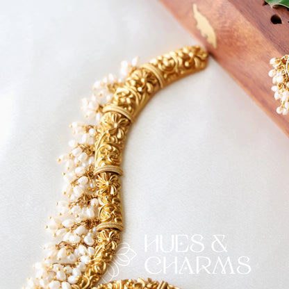 GOLDEN STATEMENT RICE PEARLS NECKLACE SET