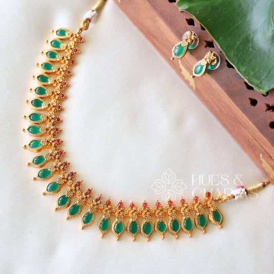 GOLDEN RATNA PALAKKA NECKLACE SET