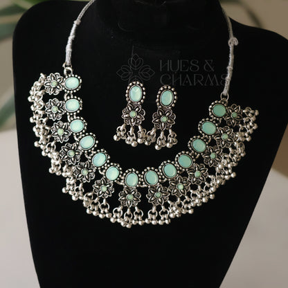 OXIDIZED LIGHT GREEN STONE NECKLACE SET