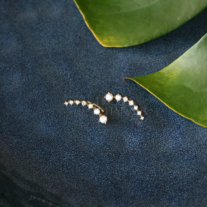 GOLDEN NYRA CLIMBERS AD EAR CUFF