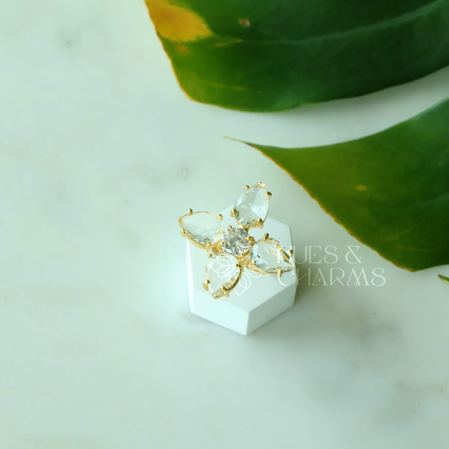 GLOSSY FLORAL STATEMENT ADJUSTABLE RING (COLOURS AVAILABLE)