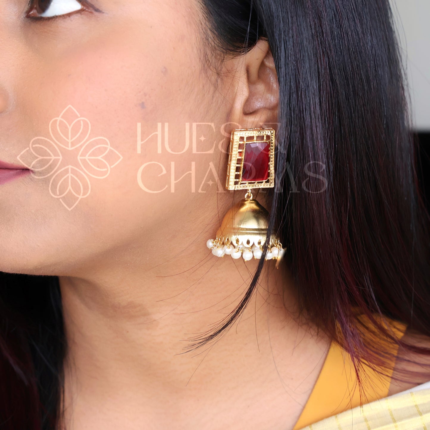 GOLDEN SAANVI JHUMKA WITH PEARLS (Colours available)