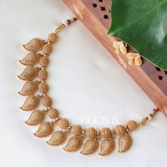 ANTIQUE MANGO MOTIF NECKLACE SET