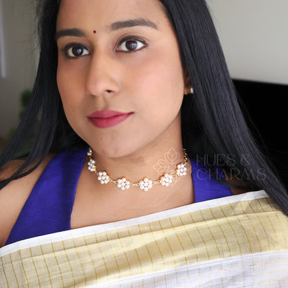 GOLDEN BLOOMING PEARL NECKPIECE