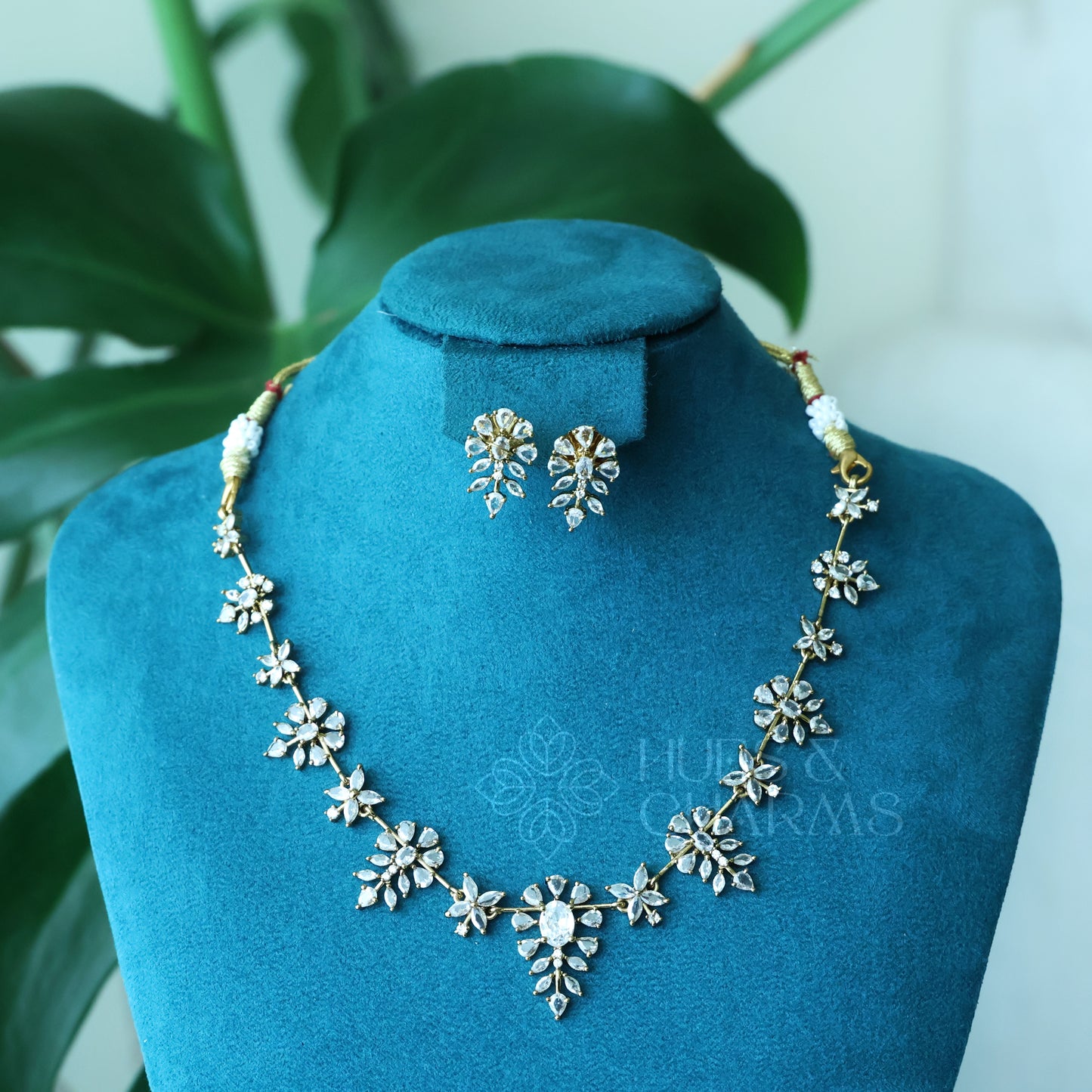 FLORAL AD NECKLACE SET