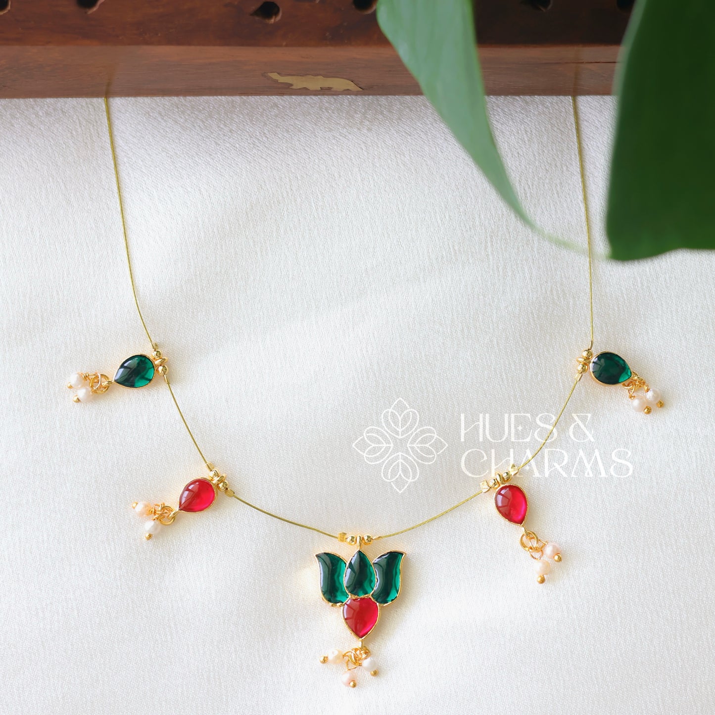 LOTUS FLOATING NECKPIECE - GREEN & PINK