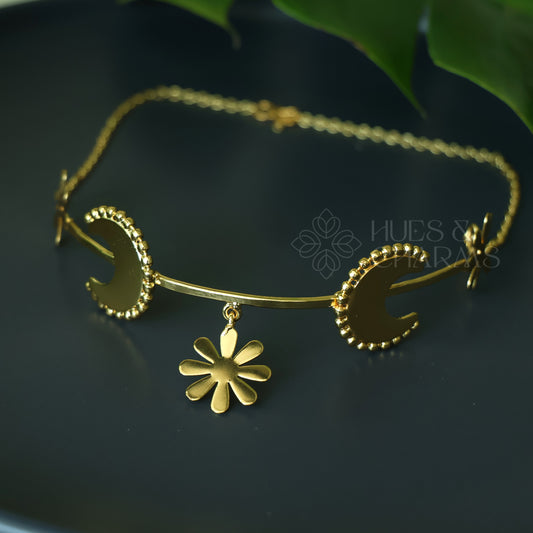 GOLDEN CRESCENT BLOOM CHOKER NECK CUFF
