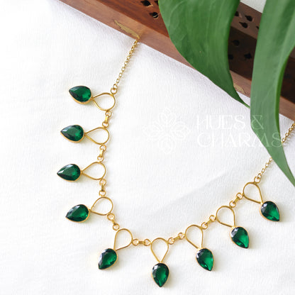 GREEN GLOSSY DROP NECKPIECE