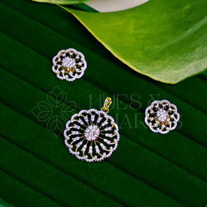 ETERNAL BLOOM CZ PENDENT SET|PREMIUM COLLECTION