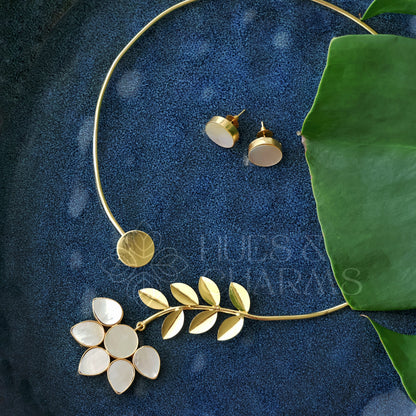 GOLDEN ELYSIA BLOOM MOP NECKCUFF SET
