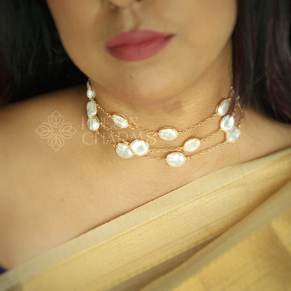 GOLDEN 3 LAYER CELESTE PEARL CHOKER