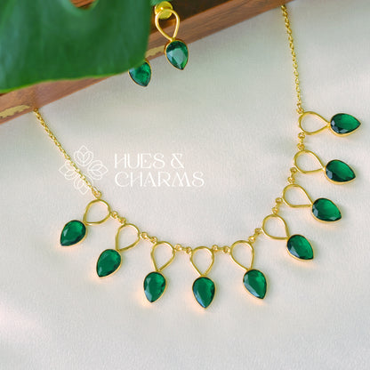 GREEN GLOSSY DROP NECKLACE SET