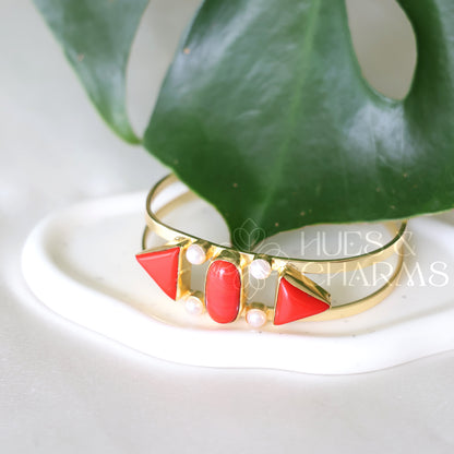 GOLDEN ADJUSTABLE 3 CORAL BANGLE