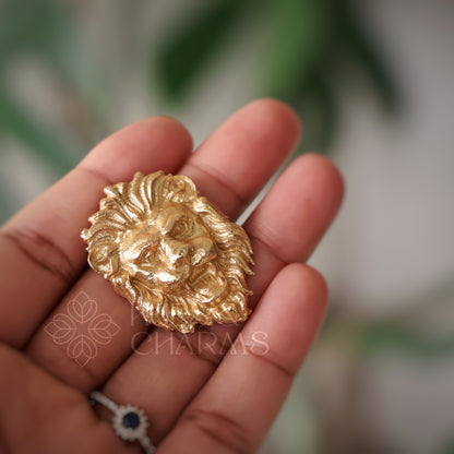 GOLDEN STATEMENT MAJESTIC LION STUD EARRINGS