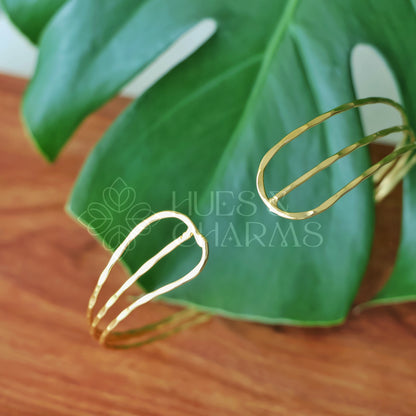 GOLDEN MINIMAL ORLINA NECKCUFF