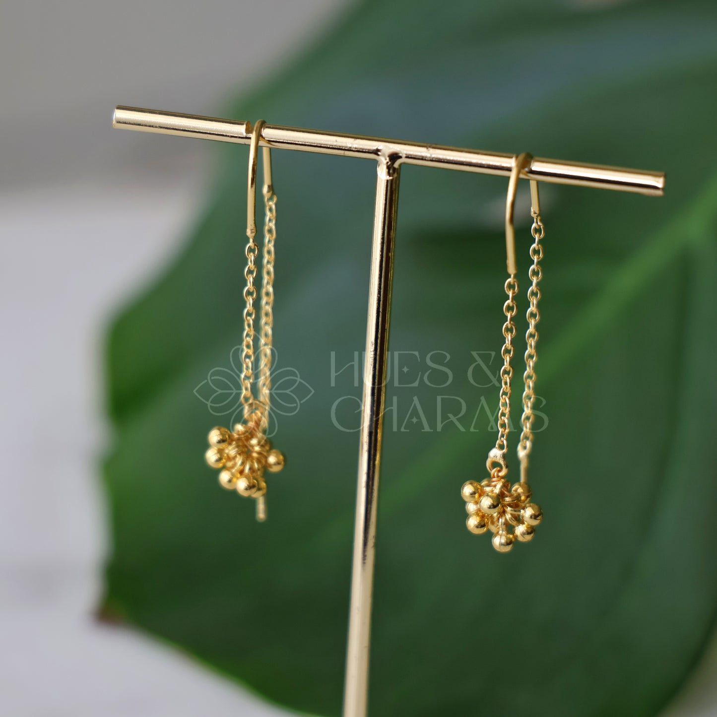 GOLDEN NEEDLE AND THREAD CLUSTER EARRINGS