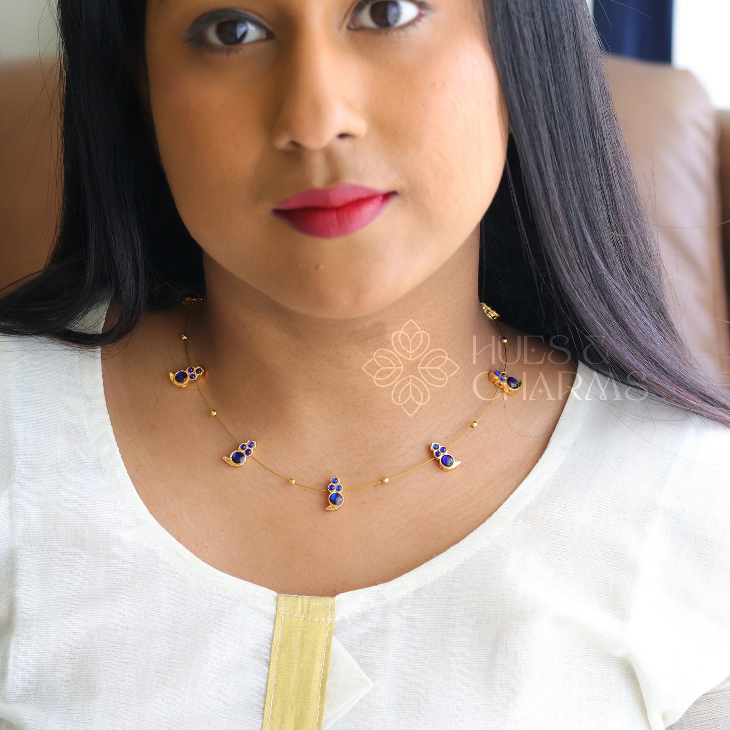 DROPS FLOATING NECKPIECE - BLUE